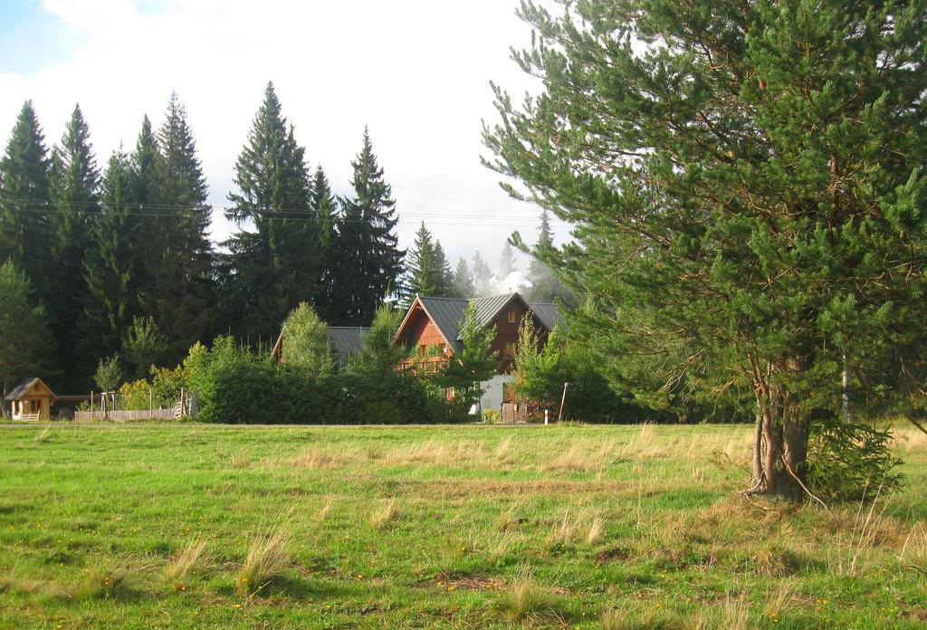 Ubytování na Slučím Tahu Prasily Esterno foto